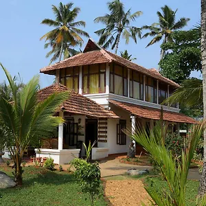 https://pozhiyoram-beach-resort.kerala-hotels.net