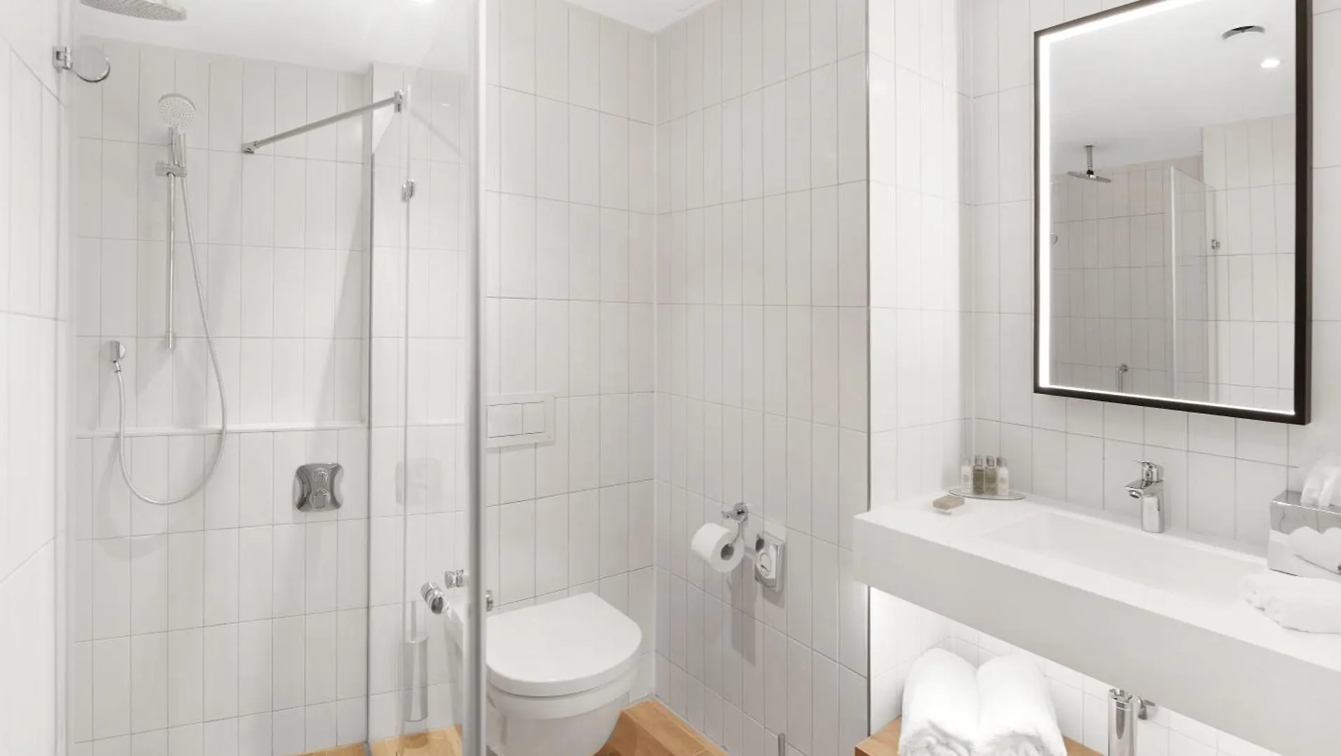 **** Hotel Hilton Garden Inn Bucharest Airport Otopeni Romania